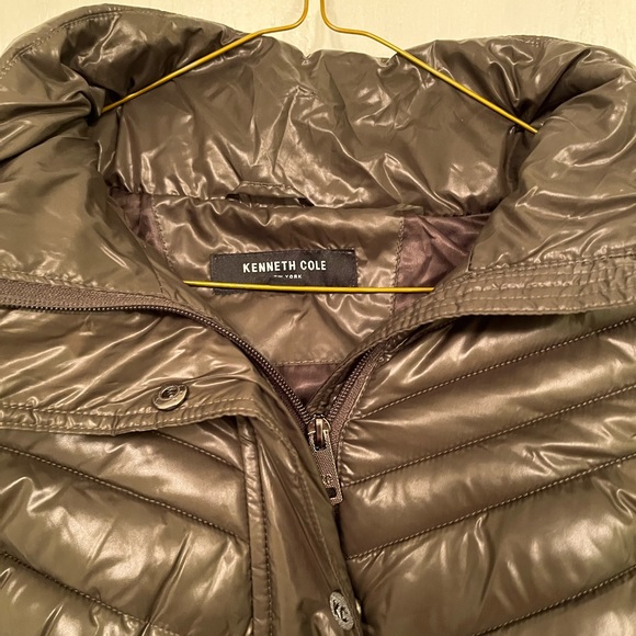 Kenneth Cole Military Green Hooded Zip Up Jacket with Faux Fur Lined Hood Sz M - Picture 2 of 15